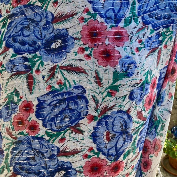 Floral Multi Color Scarf - Picture 4 of 4